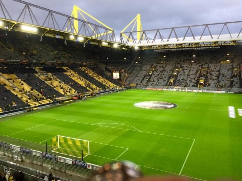 Các giải đấu được diễn ra tại Sân vận động Signal Iduna Park